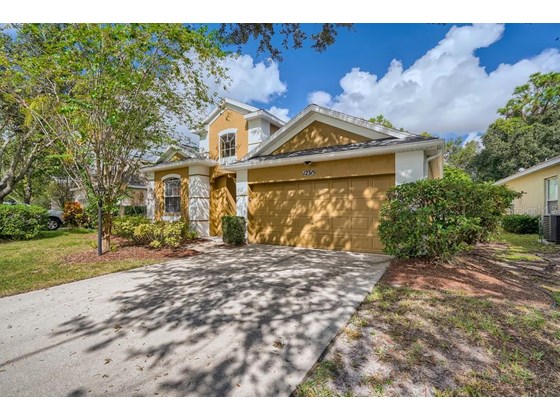Offer submission instructions - Single Family Home for sale at 12315 Winding Woods Way, Lakewood Ranch, FL 34202 - MLS Number is W7839232