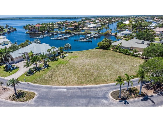 Vacant Land for sale at 4441 Grassy Point Blvd, Port Charlotte, FL 33952 - MLS Number is C7442380
