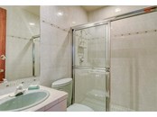 Bathroom in Bedroom 3 - Condo for sale at 370 A Gulf Of Mexico Dr #421, Longboat Key, FL 34228 - MLS Number is A4513966