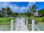 Day Dock walk way - Condo for sale at 370 A Gulf Of Mexico Dr #421, Longboat Key, FL 34228 - MLS Number is A4513966
