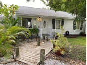 Lead Based Paint - Single Family Home for sale at 440 S Lime Ave, Sarasota, FL 34237 - MLS Number is A4514383