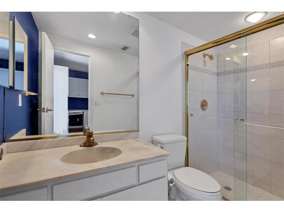 2nd bathroom - Condo for sale at 1055 W Peppertree Dr #501aa, Sarasota, FL 34242 - MLS Number is A4517324