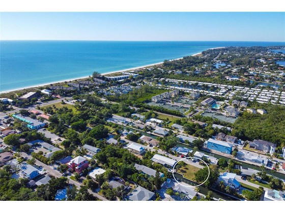 Vacant Land for sale at 656 Tarawitt Dr, Longboat Key, FL 34228 - MLS Number is A4518192