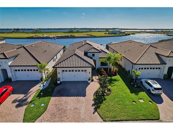 Check 0ut that view. - Single Family Home for sale at 2113 5th St E, Palmetto, FL 34221 - MLS Number is A4518765