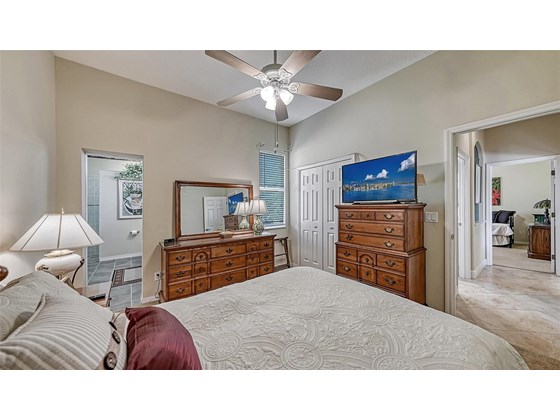 Bedroom 3 - Single Family Home for sale at 8821 Misty Creek Dr, Sarasota, FL 34241 - MLS Number is A4521942