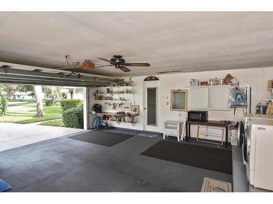 Garage - Single Family Home for sale at 19 Oakwood Dr N #19, Englewood, FL 34223 - MLS Number is N6118266